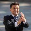 ​Мы долго будем смотреть на идиотов в этом спектакле? – Сазонов