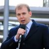 ​ 			 	  	Беглый олигарх Сергей Курченко занялся рейдерством в России 	  	 	  