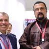 ​«Народный дипломат» Сигал поможет захватчикам продвигать «российский» Крым