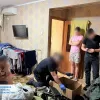 Вербували дівчат до заняття проституцією в Донецькій області – викрито трьох сутенерів