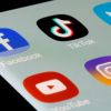 ​Єврокомісія знайшла порушення у TikTok, Facebook та Instagram