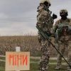 ​Українські сапери розміновують території на лінії зіткнення в рамках підготовки до контрнаступу, пише The Washington Post