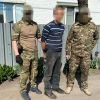 ​До 13 років ув’язнення засуджено мешканця Сватівщини, який ремонтував ворожу військову техніку, розвозив окупантів на позиції та розселяв їх у домівки місцевих