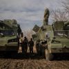 ​Сирський: Через погоду РФ посилила тиск, щодня понад 200 боїв