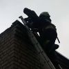 ​У Дніпрі надзвичайники зняли з даху трансформаторної будки 12-річного бешкетника