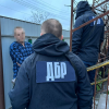 ​Відбирав бойові доплати у підлеглих: на Одещині ДБР викрило начальника військової частини