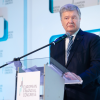 ​Виступ Порошенка на Європейському Фінансовому Конгресі зустріли оваціями – він презентував програму економічного відновлення України