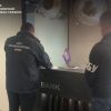 ​БЕБ підозрюють службових осіб відомого банку у сприянні ігровому бізнесу в ухиленні від сплати 400 млн грн податків