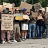 ​"До Європи без совка": у Києві сотні людей вийшли на протест проти відставки Федорова