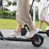 ​Як безпечно для здоров’я користуватися електросамокатами, поради лікарів-експертів