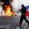 Протести у Франції переросли у погроми й сутички, 1200 затриманих