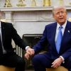 Макрон: Трамп більше не вважає, що Україна програє війну