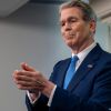 США зняли санкції з іранської нафти на 60 днів