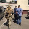 ​У Дніпрі поліцейські викрили начальника Державної екологічної інспекції в отриманні неправомірної вигоди