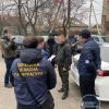 На Донеччині заступник керівника місцевої військово-цивільної адміністрації погорів на хабарі у розмірі 8000 доларів США 