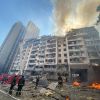 ​Наслідки раектного обстрілу Києва: дві людини госпітализовано, під завалами ще лишаються люди, тривають рятувальні роботи