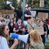 ​"Картонкові протести" в Києві: учасників стає дедалі менше