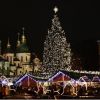 ​На Софійській площі та в інших місцях у Києві цьогоріч встановлять ялинки, це зроблять коштом приватного бізнесу