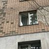 ​У Вишгороді дворічний хлопчик випав з вікна третього поверху на землю