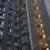​росіяни вдарили по багатоповерхівці в Дніпрі