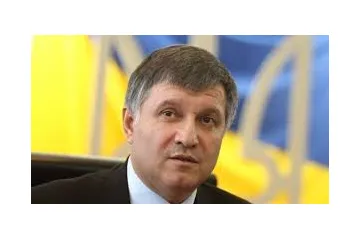 ​Арсен Аваков презентував послам країн G7 Стратегію деокупації Донбасу