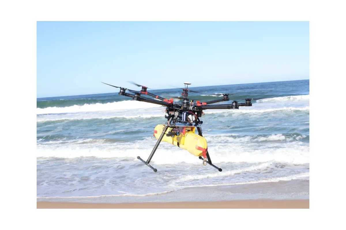 В Австралії створено дрона-рятувальника від акул