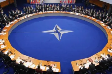​«Питання про невиконання Мінських угод буде порушено на саміті НАТО» - Столтенберг