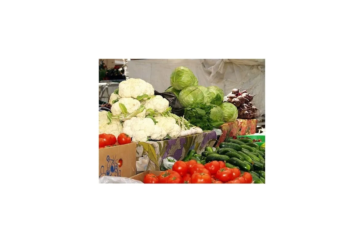 В Україні різко дешевшають овочі