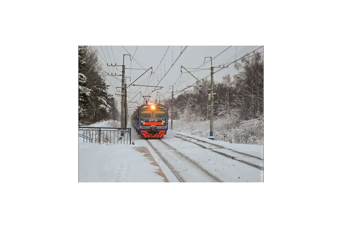Новини України: На зимові свята ‘’Укрзалізниця’’ збільшила кількість потягів та маршрутів