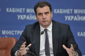 ​Україна різко засудила політику Греції