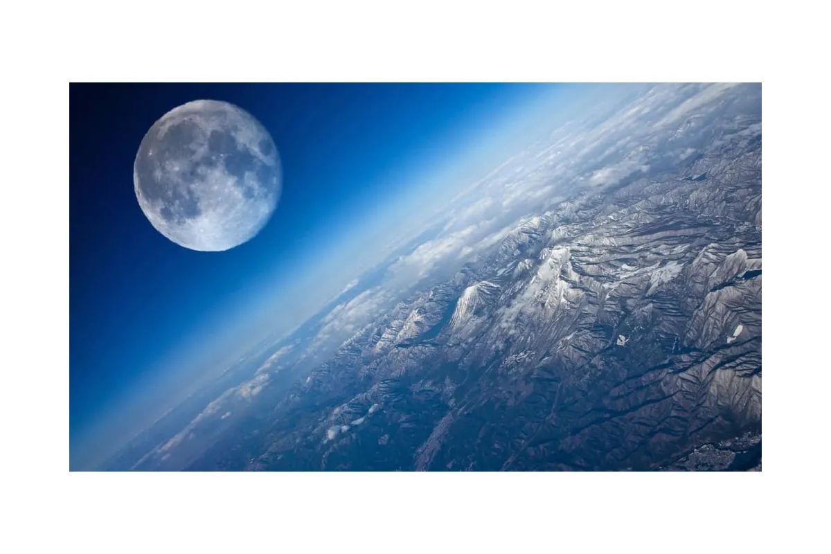 На Місяці з’явиться російська обсерваторія
