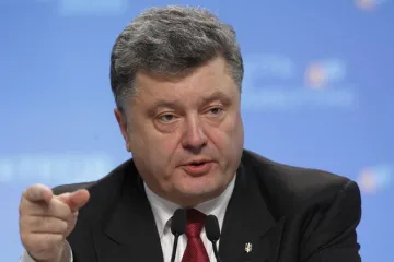 ​Порошенко вимагає якнайшвидше звільнити українських полонених