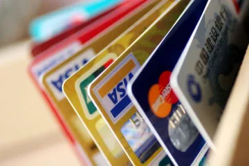 ​Українські банки відшкодовуватимуть збитки, завдані «кредитними шахраями»