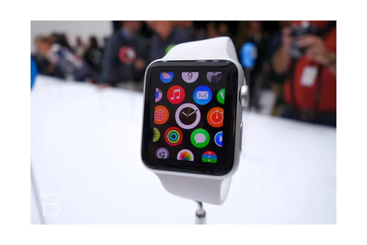 Новини України: Apple Watch купить кожен п’ятий користувач iPhone 6