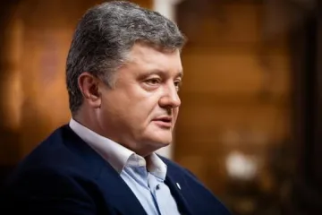 ​Новини України: Порошенко обговорив з Меркель і Олландом обстріл Маріуполя сепаратистами