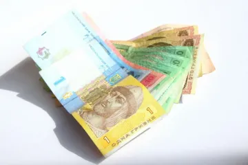 ​З 2017-го року мінімальна зарплатня сягне 3200 гривень
