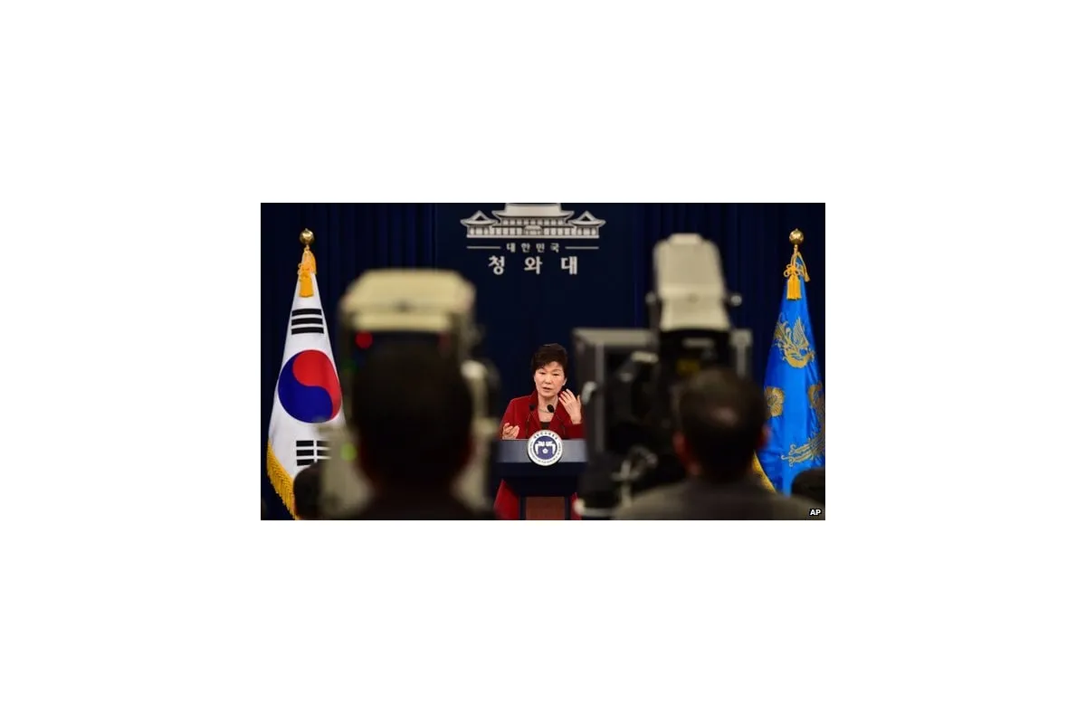 Новини України: Президент Південної Кореї Парк Гін Хе заявила, що вона готова провести переговори з
