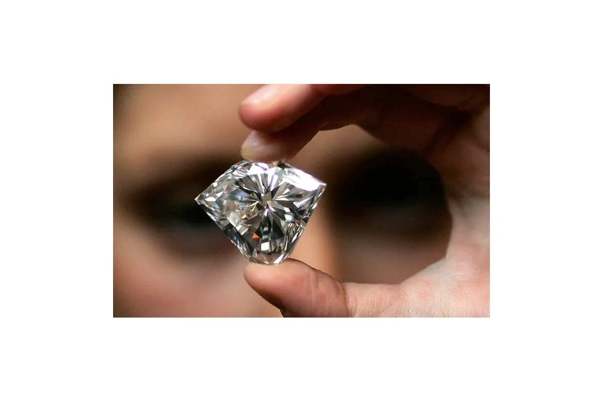 У всьому світі падає ціна на діаманти