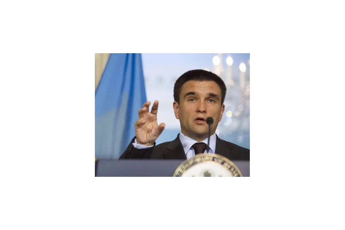 Новини України: Україна передала іноземним дипломатам матеріали щодо розслідування теракту в Маріупо