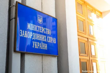 ​Скандал у МЗС. Співробітники посольства України в Польщі попались на контрабанді 