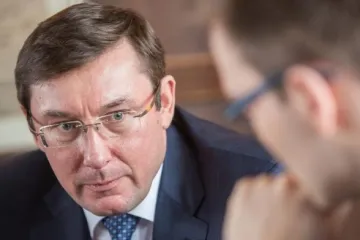 ​Луценко не верит в победу Порошенко, поэтому хочет от него уйти – политолог
