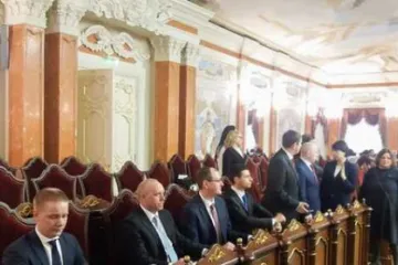 ​ 			 	  	Порошенко назначил судей Антикоррупционного суда Украины: полный список 	  	 	  