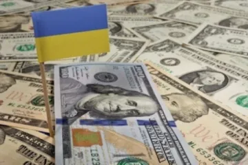 ​ 			 	  	В поисках главного донора: кто больше всего помог Украине деньгами 	  	 	  