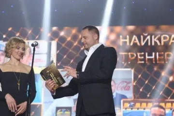 ​ 			 	  	Керівник Офісу Президента Андрій Єрмак вручив «Спортивний Оскар» 	  	 	  