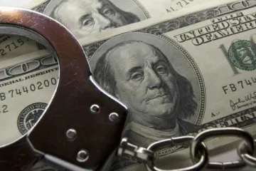 ​ 			 	  	В Сумах прокурор «погорел» на взятке в 35 тысяч долларов 	  	 	  