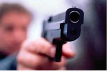 ​ 			 	  	У Луцьку поліцейські напали на дітей та відібрали гроші погрожуючи пістолетом 	  	 	  