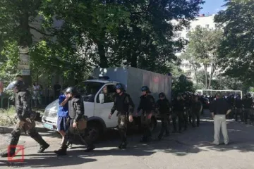 ​ 			 	  	Экс-бойцы Торнадо устроили бунт в Лукьяновском СИЗО 	  	 	  