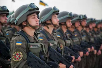 ​ 			 	  	Военное положение в Украине: в сети показали видео необычной “мобилизации” в Киеве 	  	 	  