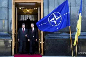 ​ 			 	  	В НАТО присвоили Украине статус страны - аспиранта 	  	 	  