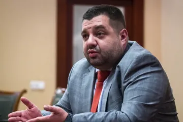 ​ 			 	  	«Успокоить людей», – Александр Грановский просит депутатов объяснить харьковчанам суть военного положения 	  	 	  